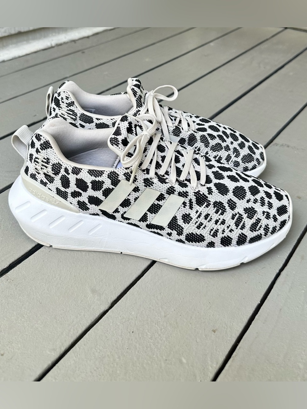 Adidas Women's Swift Run 22 "Dalmatian / Leopard" Running Shoes|Black white~7.5